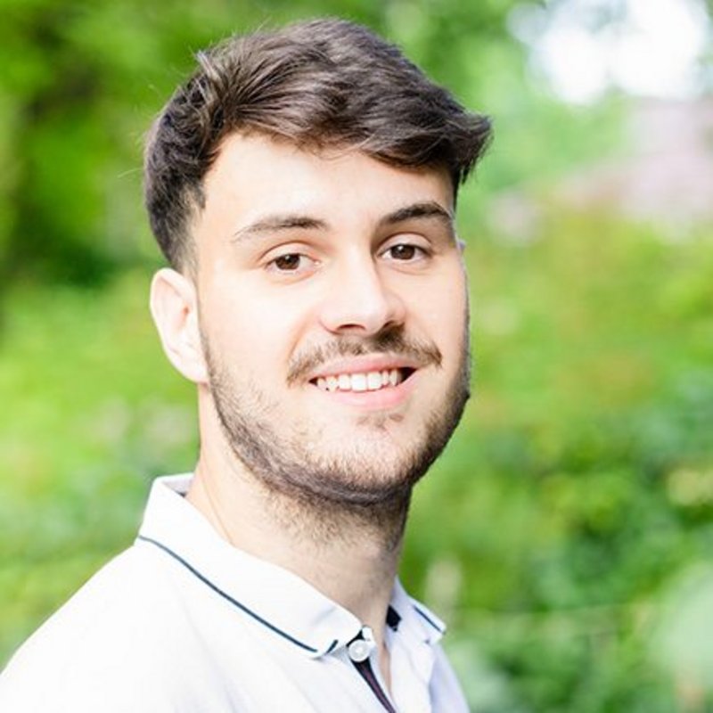 Eric Sierra, Dipl. Podologe HF, Filialleiter und Berufsbildner der Podologie Elfenau AG